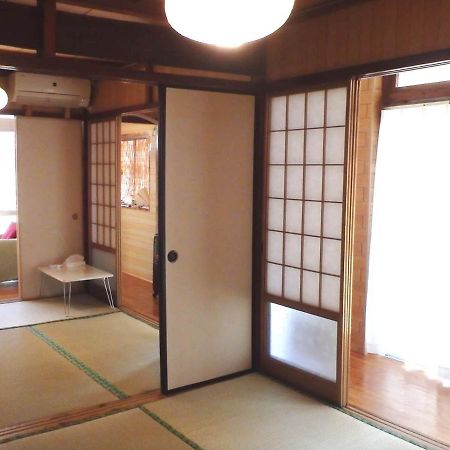 石垣島 一棟貸切りのお宿 ちゅら赤瓦 Ishigaki  Exterior photo