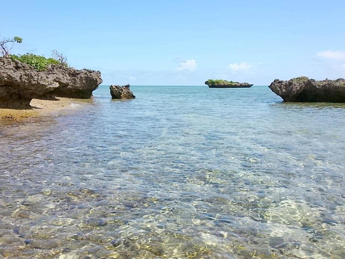 石垣島 一棟貸切りのお宿 ちゅら赤瓦 Ishigaki  Exterior photo